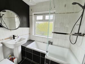Bathroom- click for photo gallery